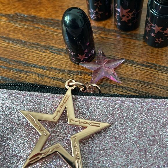 MAC kit 3 mini new lipsticks and cosmetic bag RARE unique - Picture 13 of 13